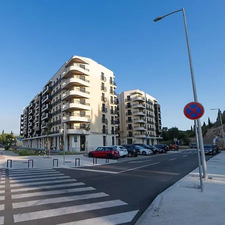 Apartments Tulip Podgorica Exterior photo