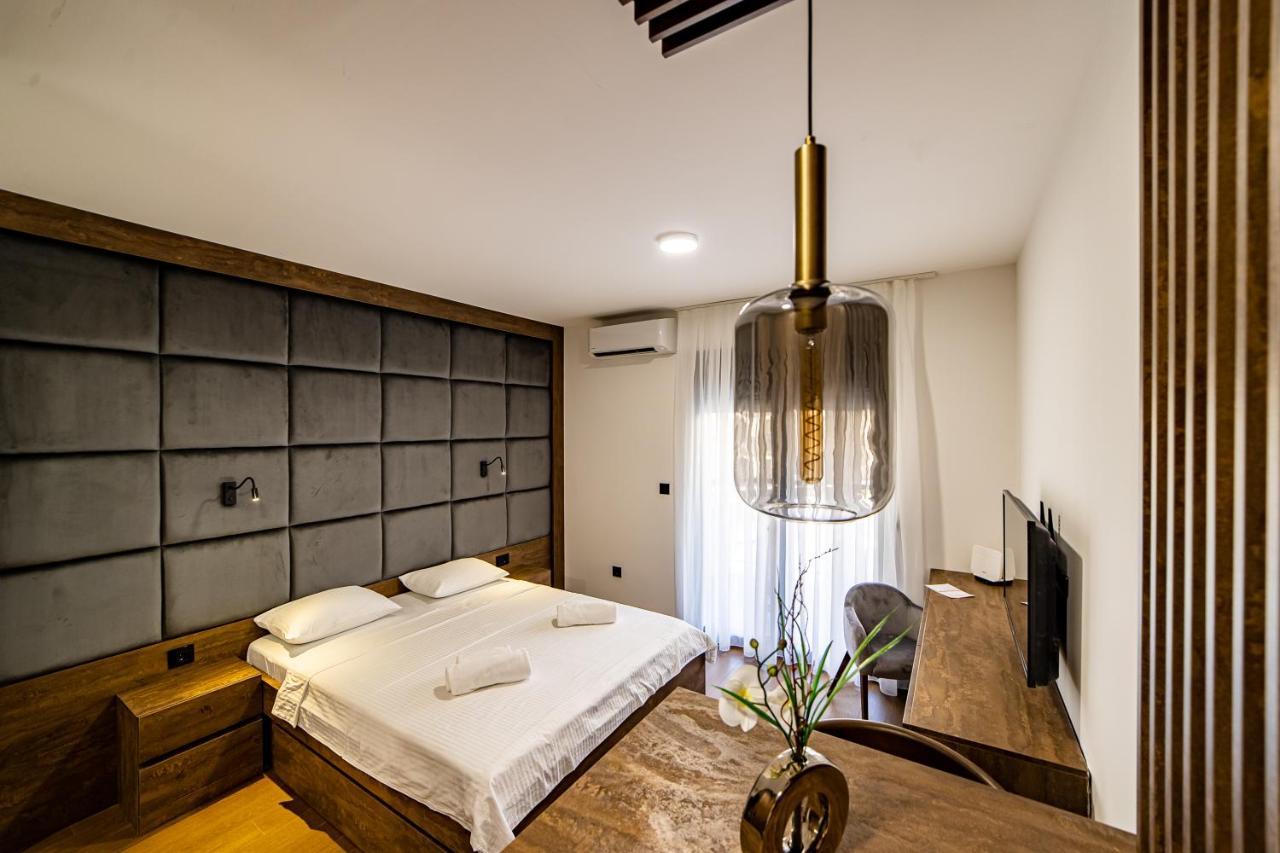 Tulip Apartment