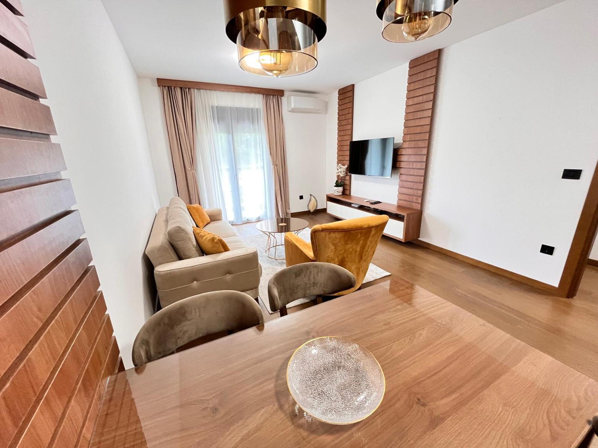 Tulip Apartment